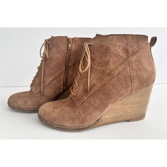 Lucky Brand Womens Bootie Size US 11M/EU 41 Honey Suede Lace Up Fall‎ Comfy READ - Picture 3 of 13